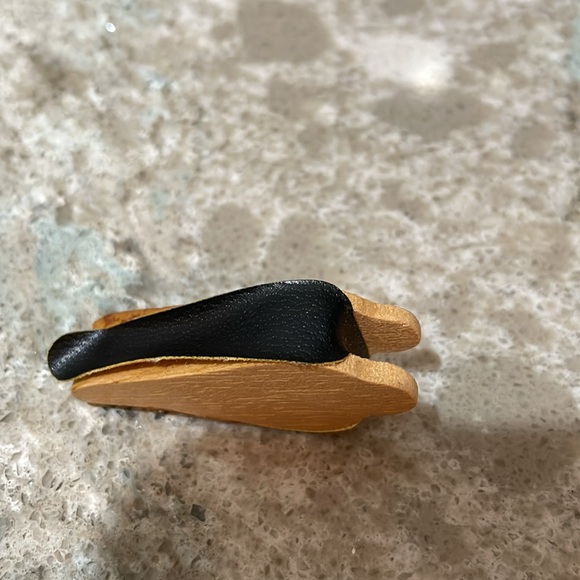 Dollhouse Miniatures Accessory Set - Picture 7 of 11